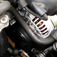 Jak bez stresu zdemontować alternator w Skodzie Octavia 1.9 TDI krok po kroku